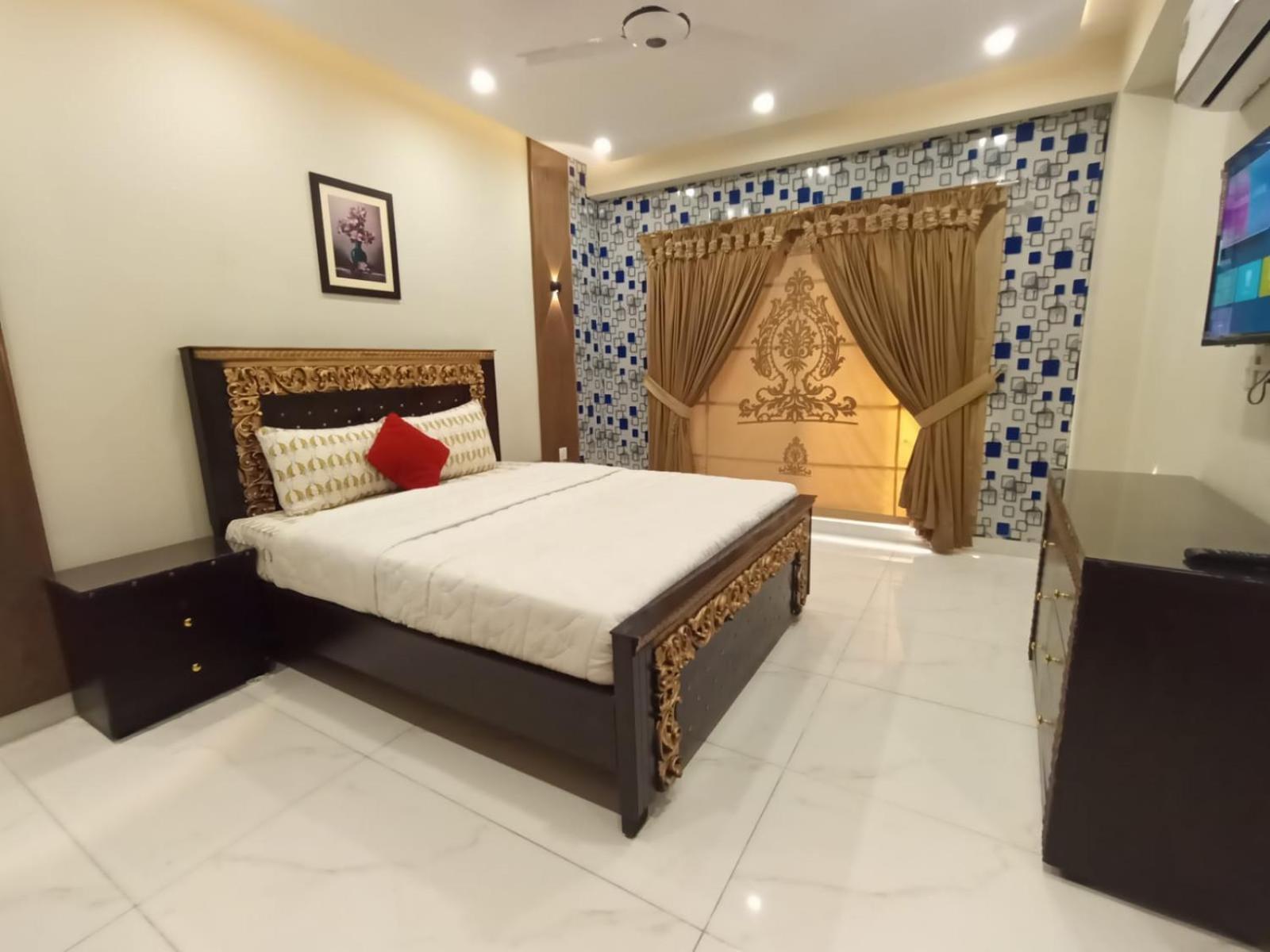 Royal Galaxy Hotel & Residence - Near Islamabad International Airport & Motorway المظهر الخارجي الصورة