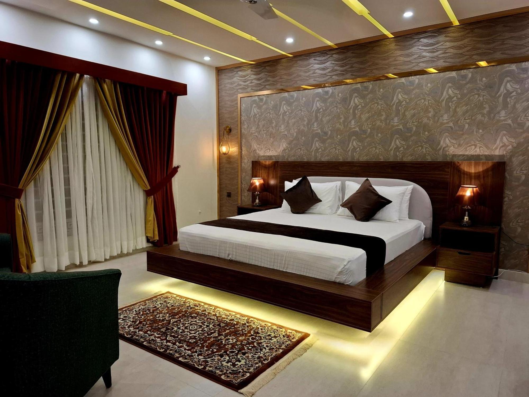 Royal Galaxy Hotel & Residence - Near Islamabad International Airport & Motorway المظهر الخارجي الصورة