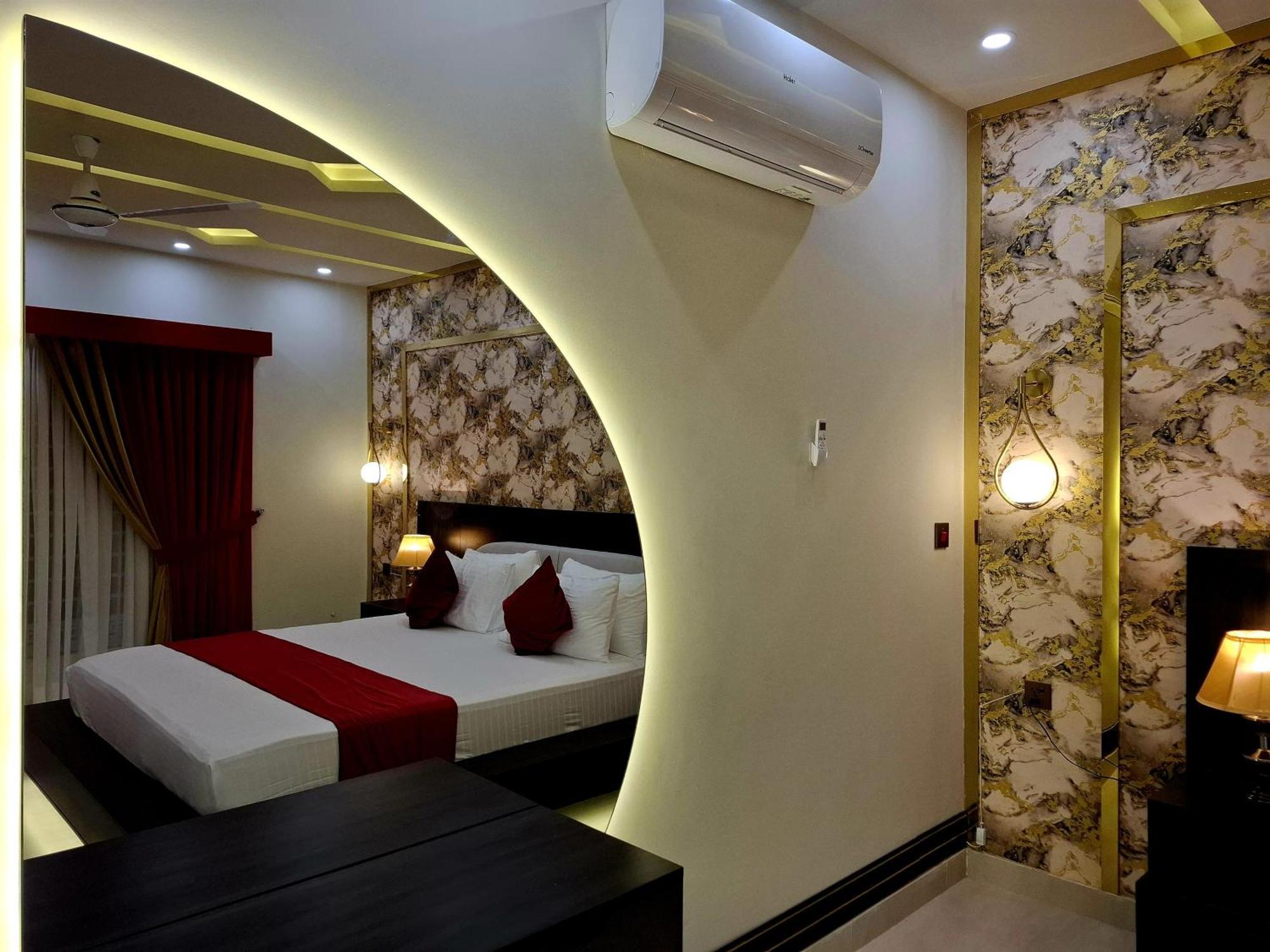 Royal Galaxy Hotel & Residence - Near Islamabad International Airport & Motorway المظهر الخارجي الصورة