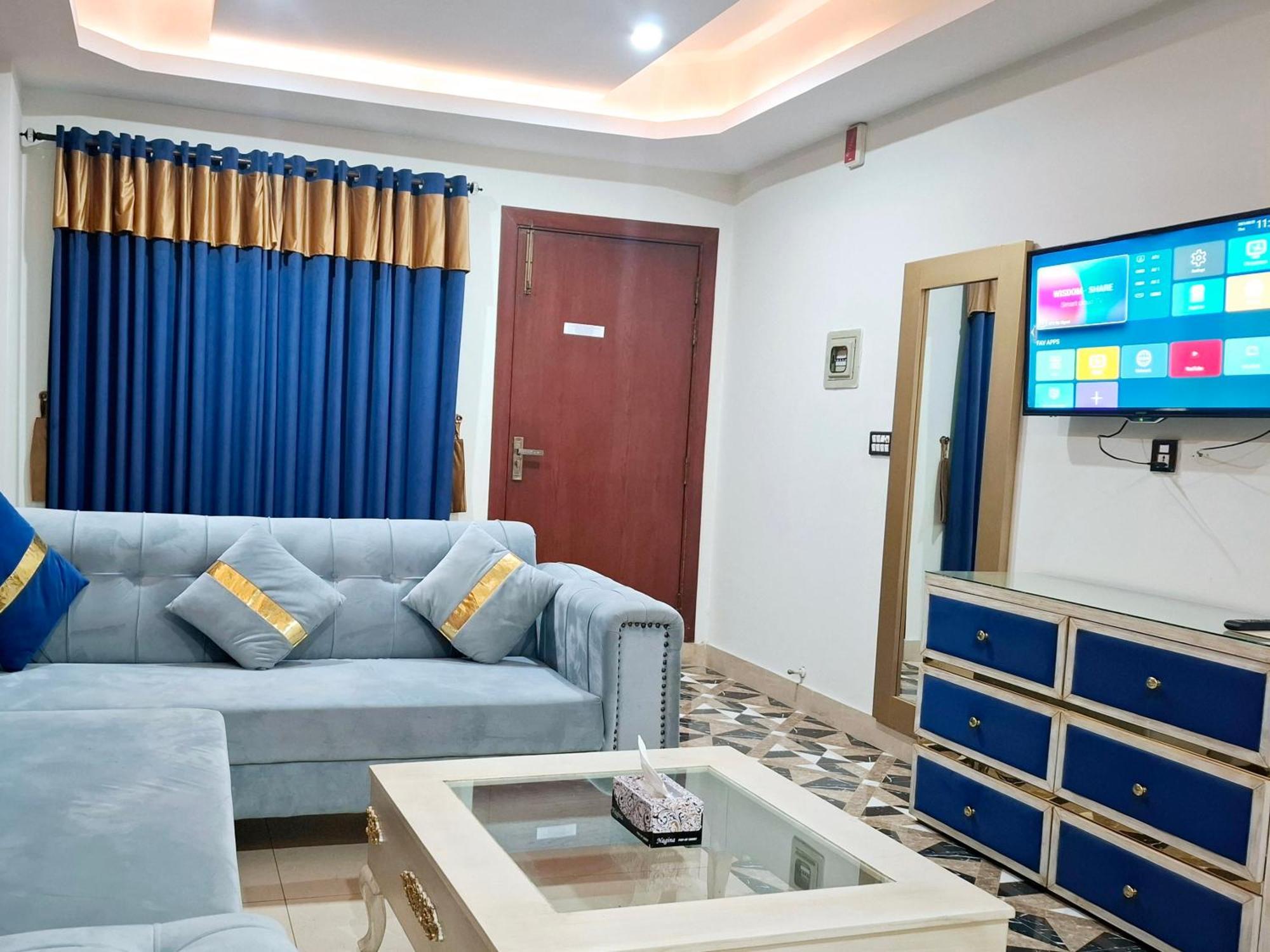 Royal Galaxy Hotel & Residence - Near Islamabad International Airport & Motorway المظهر الخارجي الصورة