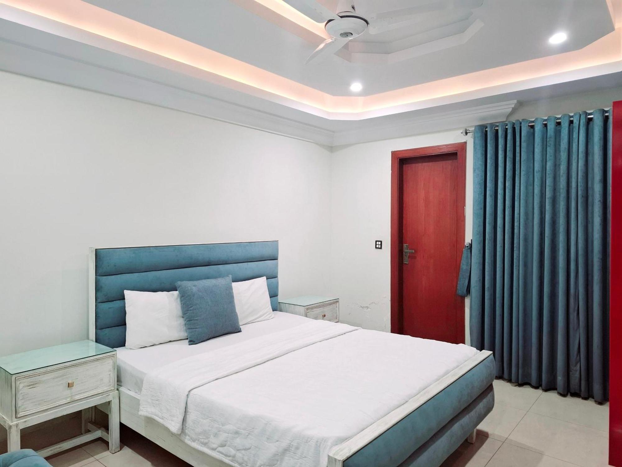 Royal Galaxy Hotel & Residence - Near Islamabad International Airport & Motorway المظهر الخارجي الصورة